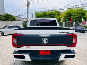NEW MG EXTENDER DBL 2.0 GRAND-X AUTO ปีจด2026 (รุ่น TOP) ราคาพิเศษ(ประหยัดกว่าออกห้างไปหลายแสน ได้รถสภาพป้ายแดง คุ้มที่สุด) ความโดดเด่นที่คันนี้ยืนหนึ่ง รุ่น TOP (GRAND-X): เกียร์ออโต้ ขับสบาย ออปชั่นจัดเต็ม ดีไซน์ดุดันทันสมัย ~ไมล์น้อยจัด: วิ่งมาเพียง 94,xxx กม. เท่านั้น ~โปรโมชั่นจัดหนัก 
