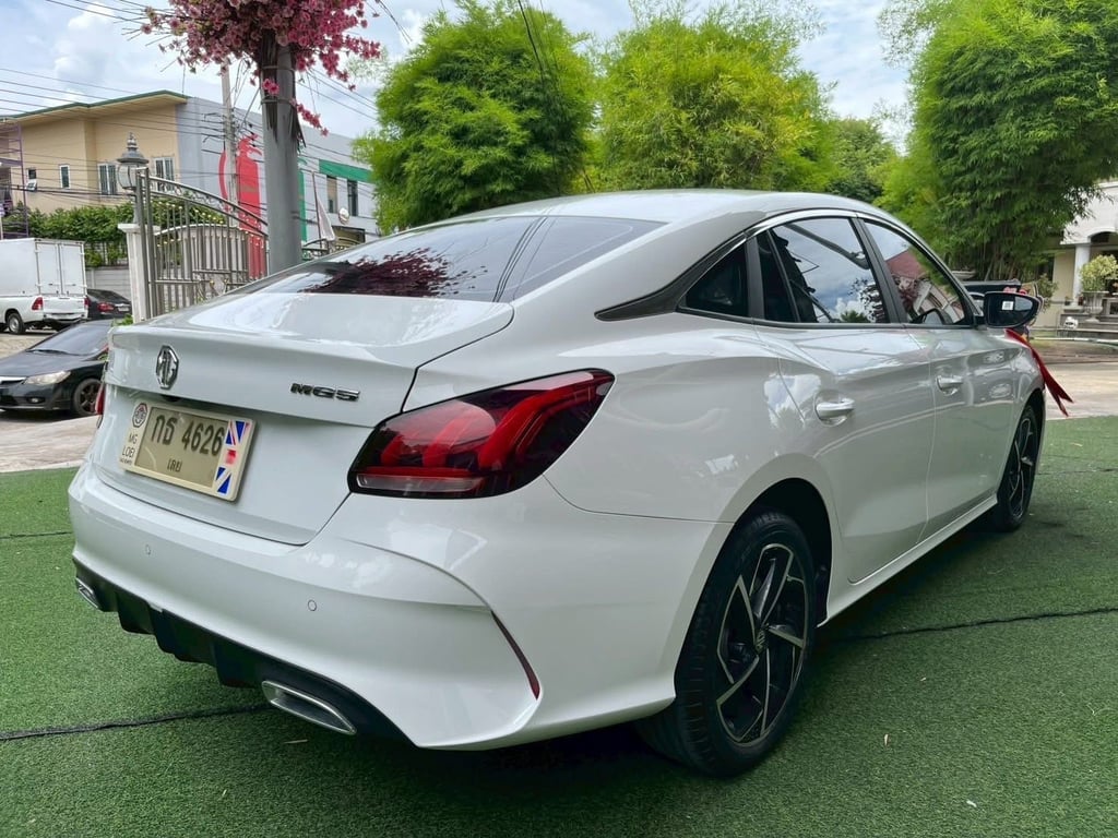 MG 5 ตัว D เครื่อง 1.5cc. AUTO ปี 2024 MG 5 ตัว D เครื่อง 1.5cc. AUTO ปี 2024