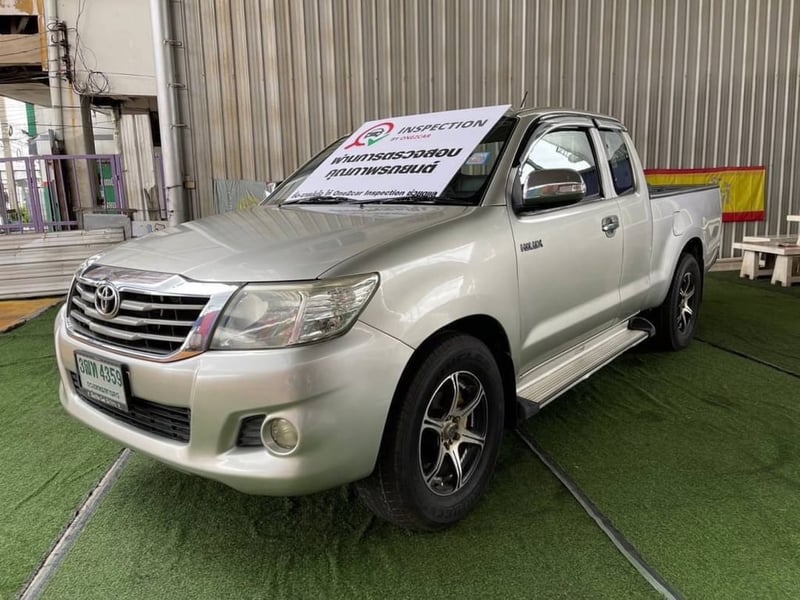  TOYOTA VIGO  SMARTCAB รุ่น CHAMP ตัว J ดีเซล  ปี2013เครื่อง2.7cc. เกียร์ธรรมดา  -รถไมล์แท้100%คะ -ดูรถไม่เป็นก็ซื้อได้” 