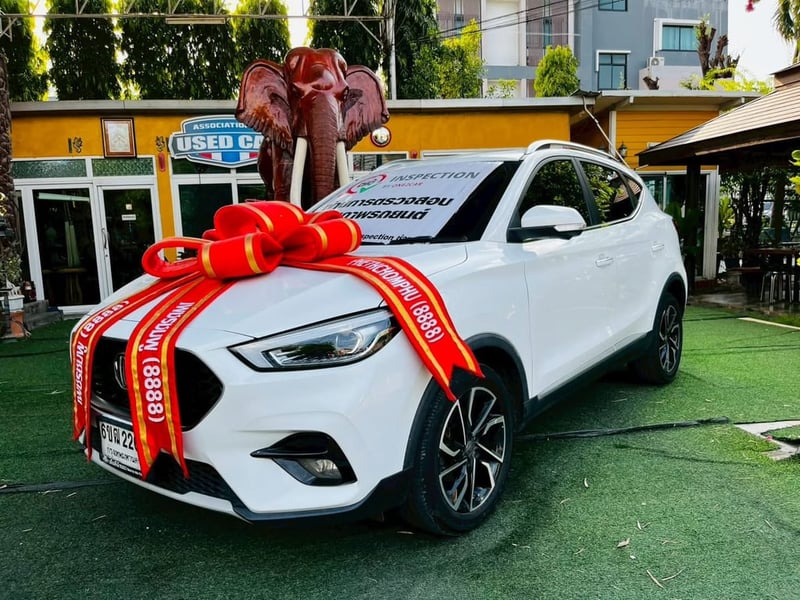  ~MG ZS 1.5 V SUNROOF I-SMART (รุ่น TOP สุด) AUTO ปี  ~ราคาถูกที่สุด:คะ(ได้ ZS ตัวท็อป ปีจดทะเบียนปี25)