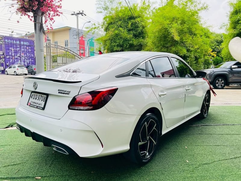   MG 5 1.5 X (รุ่น TOP) เครื่อง1.5cc.AUTO ปี 2024 ประหยัดสุดขีดด้วยระบบ เบนซิน + LPG (ลงเล่มเรียบร้อย) ~ รถสวยปีล่าสุด ไมล์แท้ 72,xxx กม.