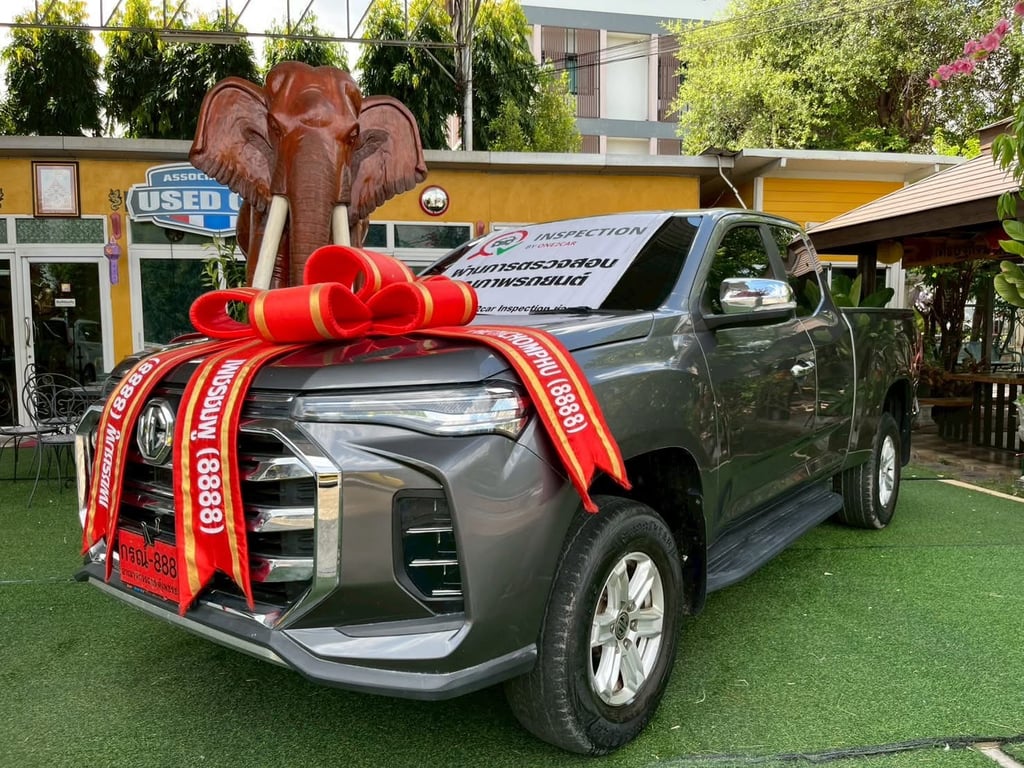   MG Extender 2.0 Giant Cab Grand D ปี2025 ไมล์แท้ 76,xxx กม. เครื่องดีเซล เกียร์AUTO