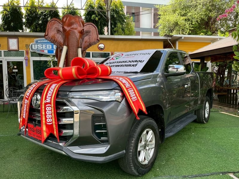   MG Extender 2.0 Giant Cab Grand D ปี2025 ไมล์แท้ 76,xxx กม. เครื่องดีเซล เกียร์AUTO