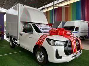 TOYOTA REVO SINGLECAB เครื่อง2.4cc.เกียร์ธรรมดา  ปี 2024 รถกระบะตู้บรรทุกCARGO-BOX  