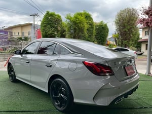  #MG5 1.5 10th Anniversary Special Edition 2024 สภาพนางฟ้า วิ่งน้อยแค่ 29,000 กม. ดีไซน์สปอร์ต พรีเมียม ไม่ซ้ำใคร เครื่องยนต์ 1.5L แรง ประหยัด พร้อมเกียร์ CVT รุ่นพิเศษ ฉลอง 10 ปี MG ในไทย รับประกันเครื่องยนต์และเกียร์