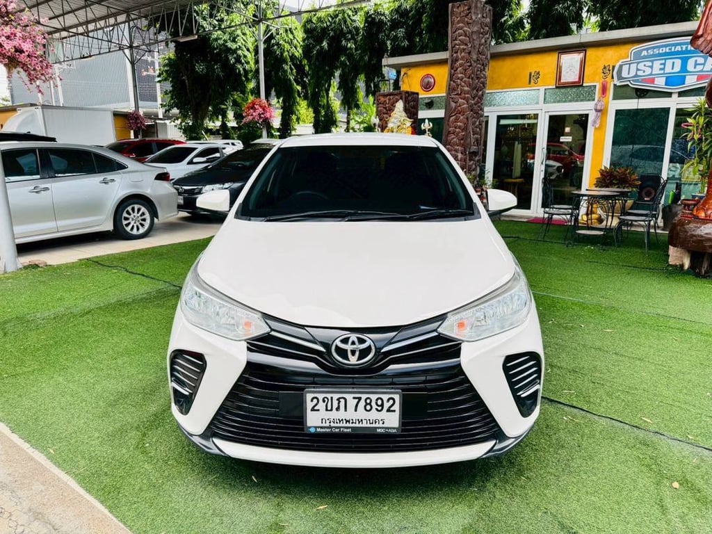 #TOYOTA YARIS รุ่น ATIV ENTRY เครื่อง1.2cc. ปี 2022 ~มือ 1 ออกป้ายแดง ~ใช้งานได้ 2 ระบบ เบนซิน+LPG ~รับประกันไมล์แท้ 82,xxx กม. #TOYOTA YARIS รุ่น ATIV ENTRY เครื่อง1.2cc. ปี 2022 ~มือ 1 ออกป้ายแดง ~ใช้งานได้ 2 ระบบ เบนซิน+LPG ~รับประกันไมล์แท้ 82,xxx กม.