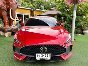 MG 5 1.5 X (รุ่น TOP) เครื่อง1.5cc.AUTO ปี 2025 ประหยัดสุดขีดด้วยระบบ เบนซิน ~ รถสวยปีล่าสุด ไมล์แท้ 10,xxx กม. ~รุ่น TOP (1.6 X):