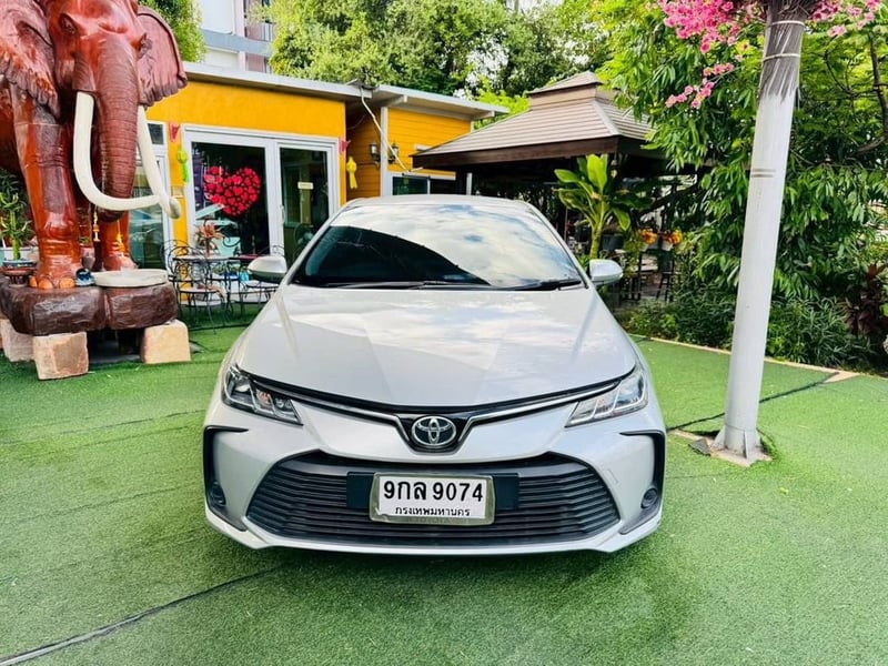TOYOTA ALTIS เครื่อง 1.6cc. ตัว G ติดแก๊ส CNG AUTO  ปี2020