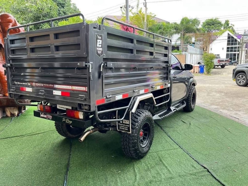   Toyota Hilux Revo 2.8 SINGLE Entry ปี : 2025  เกียร์ : ธรรมดา เครื่อง2.8cc.