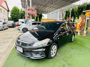  Suzuki Ciaz รุ่น GL เครื่อง1.2cc. เกียร์ธรรมดาปี 2021 ไมล์แท้วิ่งน้อยคะ51,xxxกว่ากิโลคะ