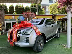 Isuzu D-MAX 1.9 Cab-4  Hi-Lander Z เกียร์AUTOปี2021 ~ แรงจริง ไม่จองคือพลาด 