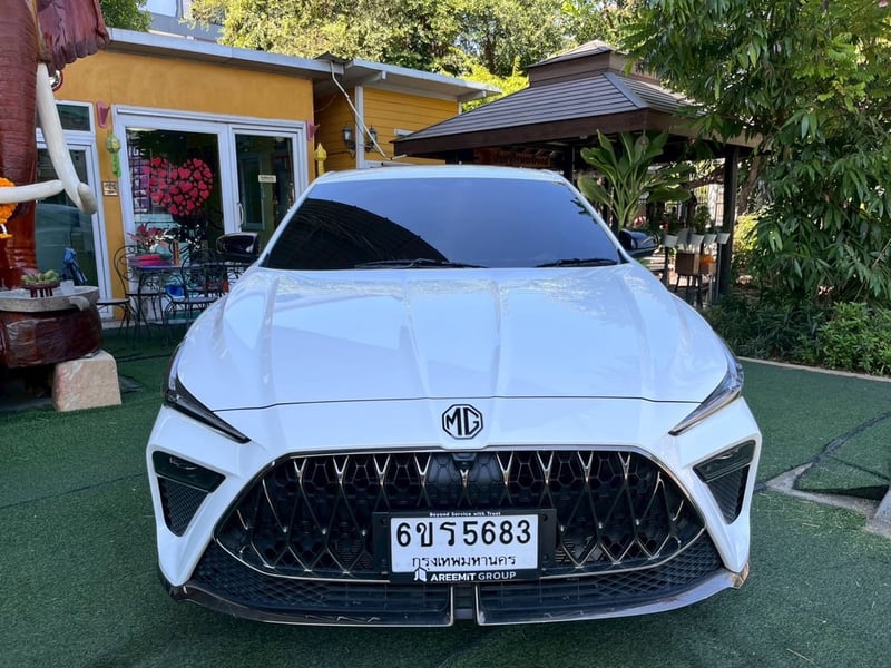   MG MG5  PRO X เครื่อง1.5cc. เบนซิน AUTO ปี : 2025(ราคาป้ายแดงขาย669,000บาท) 