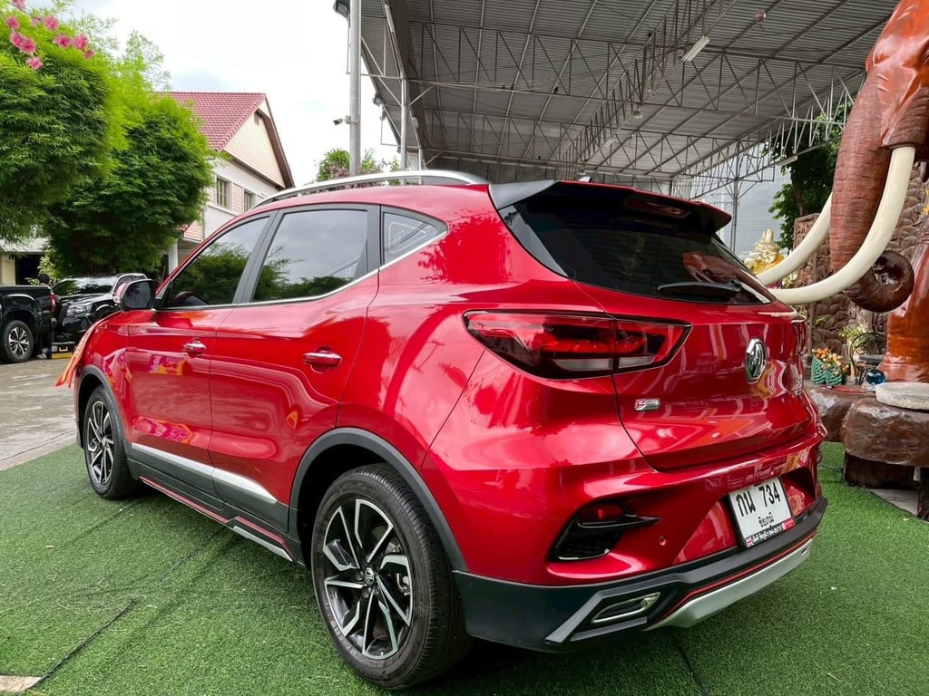 MG ZS ตัว V เครื่อง 1.5cc. AUTO ปี 2024 MG ZS ตัว V เครื่อง 1.5cc. AUTO ปี 2024