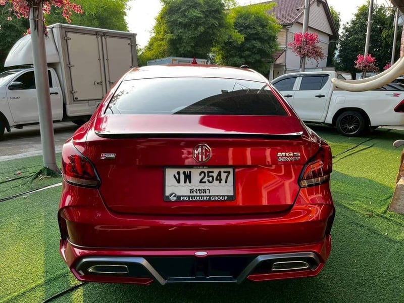  MG 5 1.5 X (รุ่น TOP) เครื่อง1.5cc.AUTO ปี 2025 ประหยัดสุดขีดด้วยระบบ เบนซิน ~ รถสวยปีล่าสุด ไมล์แท้ 15,xxx กม.  ~จุดเด่นที่ทำให้คันนี้ "คุ้มค่าจนต้องรีบจอง"