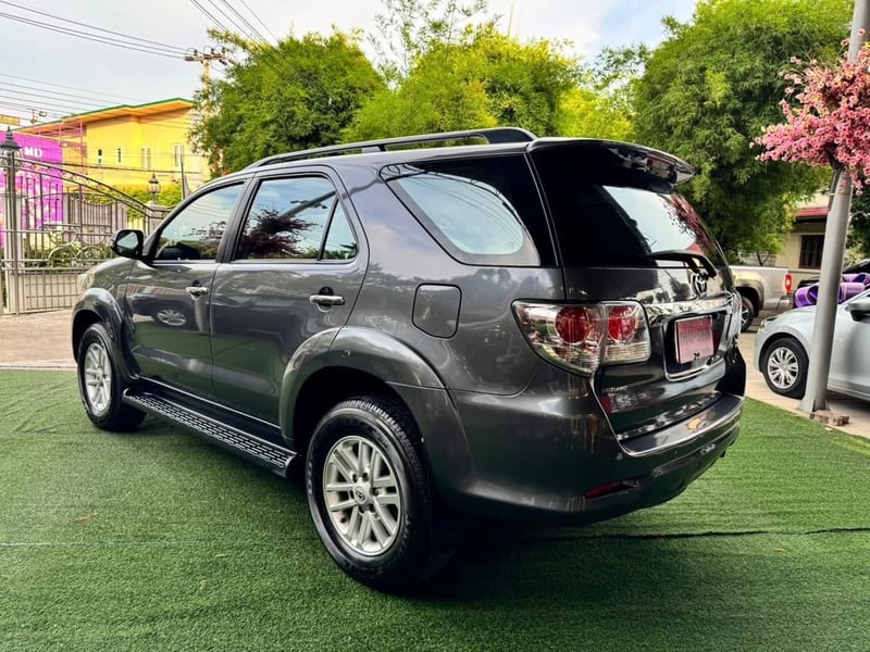 TOYOTA FORTUNER ตัว G SUV 2.5cc. AUTO ปี 2013
