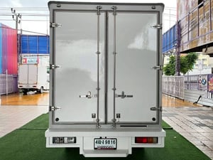 TOYOTA REVO SINGLECAB เครื่อง2.4cc.เกียร์ธรรมดา  ปี 2024 รถกระบะตู้บรรทุกCARGO-BOX  