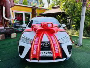 TOYOTA YARIS เครื่อง1.2cc.รุ่นENTRY +LPG AUTO ปี 2022  ประหยัดน้ำมันคูณสอง! สภาพสวยกริ๊บ