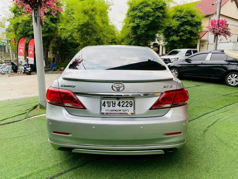  รถToyota Camry ตัว G +ติด LPGเครื่อง2.0cc.ปี 2011 สีบรอนซ์เงิน เกียร์ ออโต้ เบนซิน + LPGถังโดนัท 