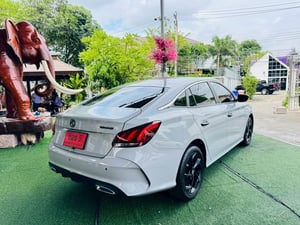  #MG 5 1.5 10th Anniversary Special Edition 2024 ~สภาพนางฟ้า วิ่งน้อยแค่ 29,000 กม. ~ดีไซน์สปอร์ต พรีเมียม ไม่ซ้ำใคร ~เครื่องยนต์ 1.5L แรง ประหยัด พร้อมเกียร์ CVT ~รุ่นพิเศษ ฉลอง 10 ปี MG 