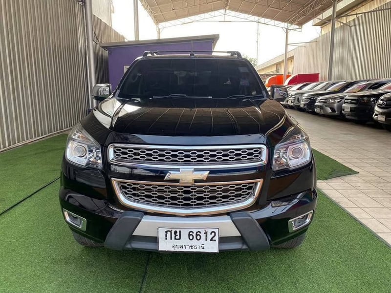 CHEVROLET COLORADO CREW CAB  LTZ Z71 4x4 ปี 2016 4x4 เกียร์ออโต้ 4 ประตู เครื่องยนต์ดีเซล 2.8 ลิตร