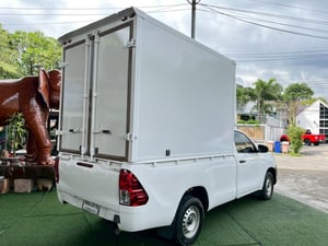 TOYOTA REVO SINGLECAB มีตู้ เครื่อง 2.4cc. เกียร์ธรรมดา ปี 2019