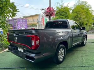  MG EXTENDER GIANG CAB ตัว D เครื่อง2.0 cc. เกียร์ธรรมดา ปี 2024