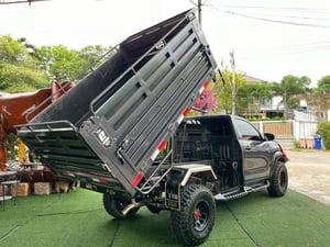 TOYOTA REVO SINGLE ENTRY กะบะยกดั้ม เครื่อง2.8cc. เกียร์ธรรมดา ปี2025