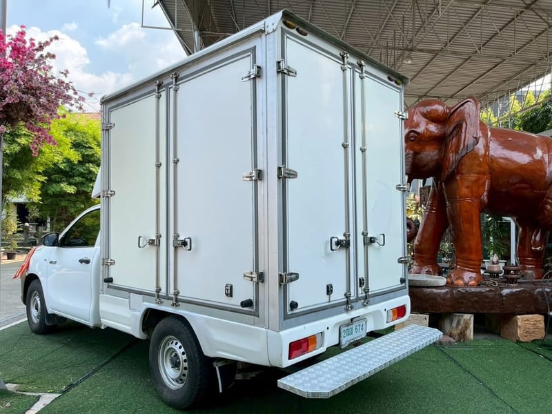 พ TOYOTA REVO SINGLE CAB ตัวJ  เครื่อง 2.4 MT ปี 2018 + ตู้บรรทุกสูง 1.80 ม.