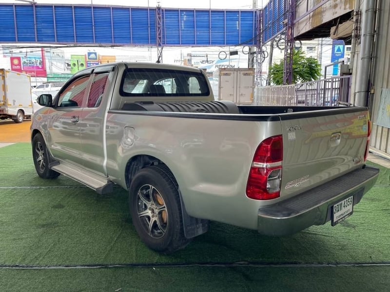  TOYOTA VIGO  SMARTCAB รุ่น CHAMP ตัว J ดีเซล  ปี2013เครื่อง2.7cc. เกียร์ธรรมดา  -รถไมล์แท้100%คะ -ดูรถไม่เป็นก็ซื้อได้” 