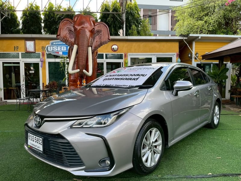  #TOYOTA ALTIS 1.6 G ปี 2025 ~เกียร์อัตโนมัติ CVTไมล์แท้100%คะ ~เครื่องยนต์เบนซิน 1.6 ลิตร  ~