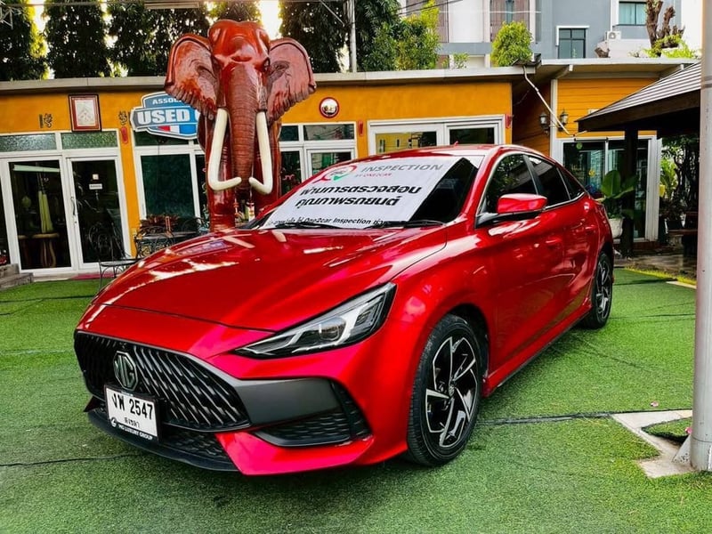  MG 5 1.5 X (รุ่น TOP) เครื่อง1.5cc.AUTO ปี 2025 ประหยัดสุดขีดด้วยระบบ เบนซิน ~ รถสวยปีล่าสุด ไมล์แท้ 15,xxx กม.  ~จุดเด่นที่ทำให้คันนี้ ~รุ่น TOP