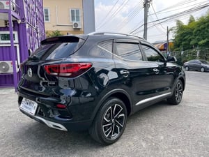 MG ZS ตัว X เครื่อง1.5cc.   (รุ่นรองท็อป Option เกือบเท่าตัวท็อป!) ~ปี2025คศ 2023