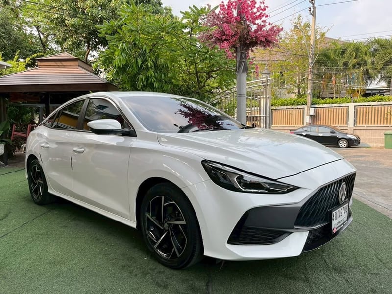 MG 5 ตัว D เครื่อง 1.5cc+LPG . AUTO ปี2024