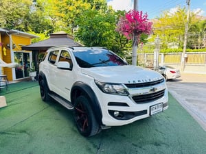 รถSUV Chevrolet TRAILBLAZER รุ่น LT เครื่อง2.5cc.AUTO ปี 2019 ~