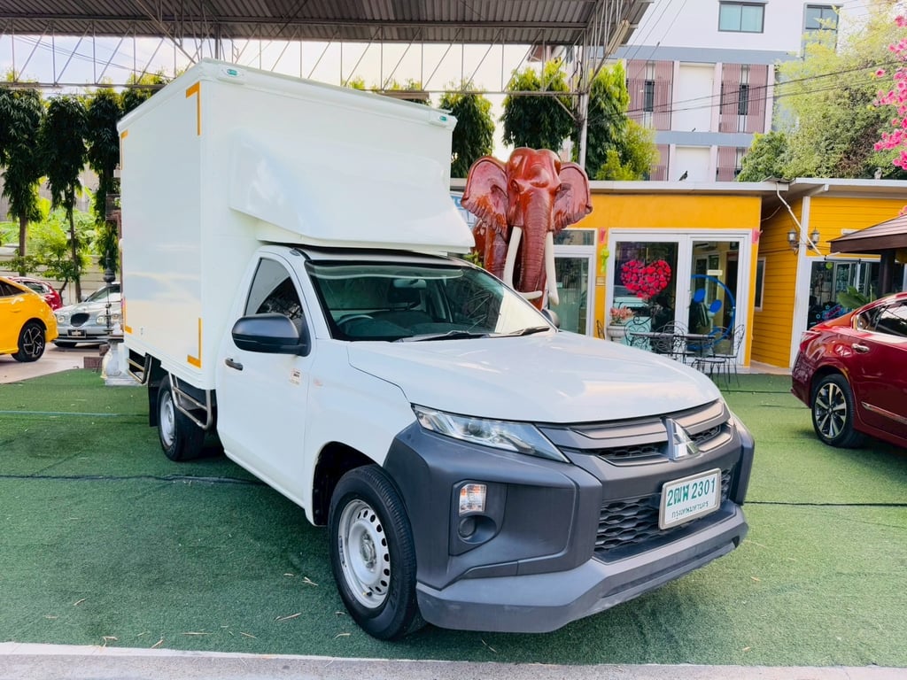 MITSU TRITON SINGLE CAB รุ่น GL เครื่อง2.5cc.เกียร์ธรรม ปี 2022 รถกระบะตู้บรรทุกCARGO-BOX สภาพสวย MITSU TRITON SINGLE CAB รุ่น GL เครื่อง2.5cc.เกียร์ธรรม ปี 2022 รถกระบะตู้บรรทุกCARGO-BOX สภาพสวย