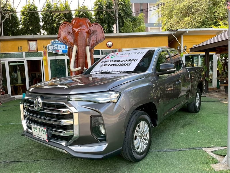  MG EXTENDER GIANG CAB ตัว D เครื่อง2.0 cc. เกียร์ธรรมดา ปี 2024