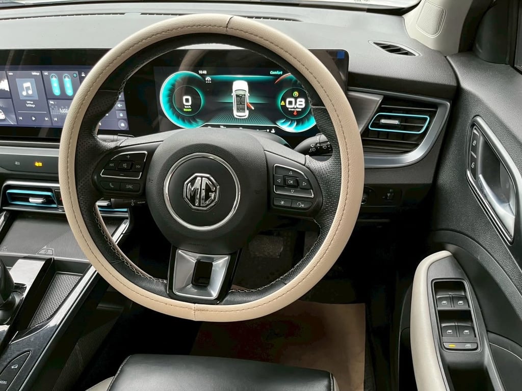 MG VS เครื่อง 1.5cc. ตัวX HEV TOW TONE AUTO ปี2024 MG VS เครื่อง 1.5cc. ตัวX HEV TOW TONE AUTO ปี2024