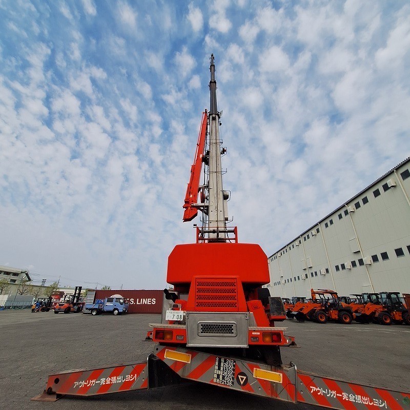 รถเครน 25 ตัน Tadano GR250N-1 ปี 2004 รถเครน 25 ตัน Tadano GR250N-1 ปี 2004