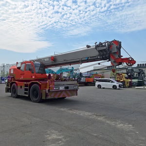 รถเครน 25 ตัน Tadano GR250N-1 ปี 2004 รถเครน 25 ตัน Tadano GR250N-1 ปี 2004