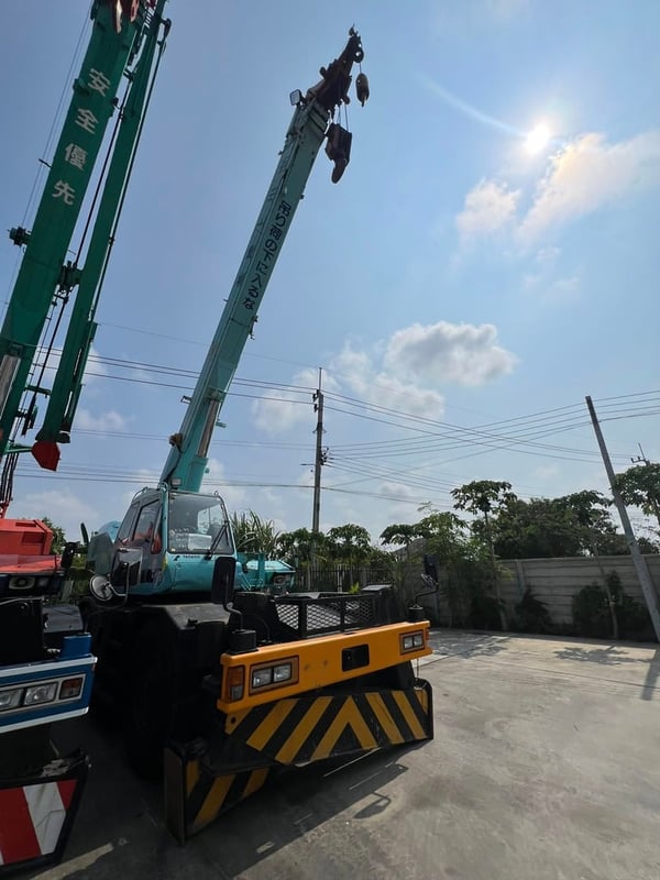 รถเครน 25 ตัน 4 ล้อ TADANO TR250M-6 ปี 1998