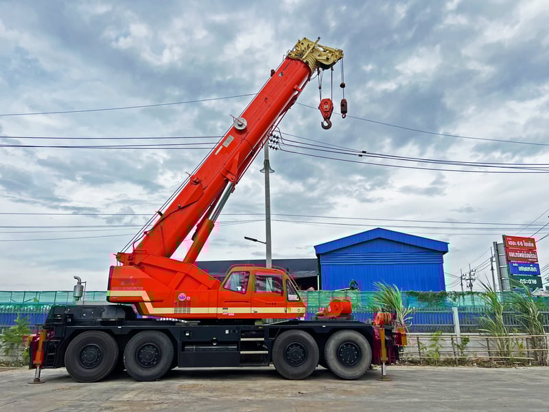 รถเครน 60 ตัน 8 ล้อ TADANO GR600N-2 ปี 2012