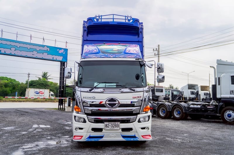HINO FG 240แรงม้า รถบรรทุก 6ล้อ ดั้มพ์ ปี2018