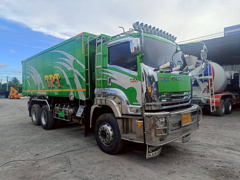 ISUZU FXZ 360แรงม้า รถบรรทุก 10ล้อ ดั้มพ์ ปี2023 เลขไมล์ 100,935 กม. ISUZU FXZ 360แรงม้า รถบรรทุก 10ล้อ ดั้มพ์ ปี2023 เลขไมล์ 100,935 กม.