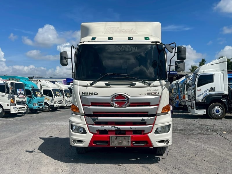 HINO FM 380แรงม้า รถบรรทุก 12ล้อ หัวลาก เฉพาะหัว ปี2016 HINO FM 380แรงม้า รถบรรทุก 12ล้อ หัวลาก เฉพาะหัว ปี2016