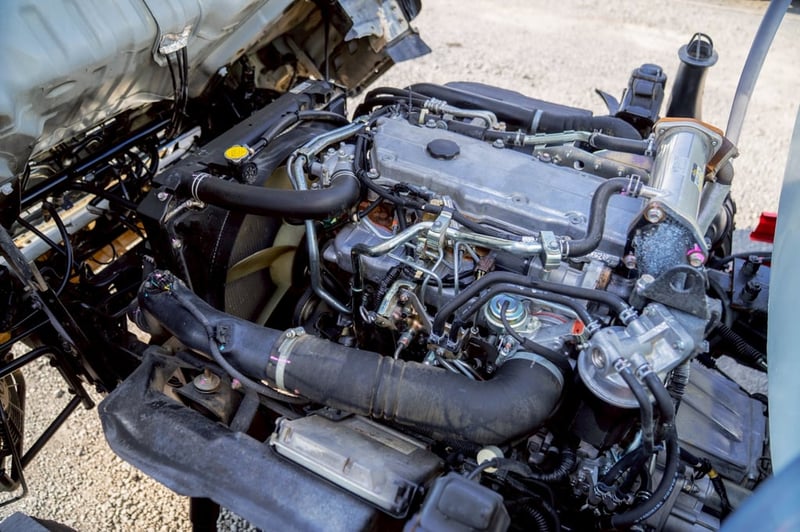 ISUZU NQR 175แรงม้า รถบรรทุก 6ล้อ บรรทุกน้ำ ปี2015