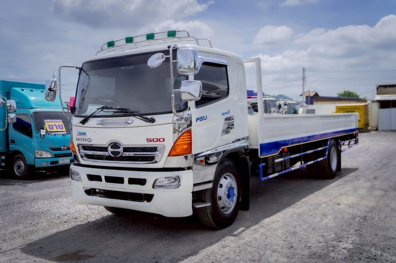 HINO FG 212แรงม้า รถบรรทุก 6ล้อ กระบะเหล็ก ปี2003