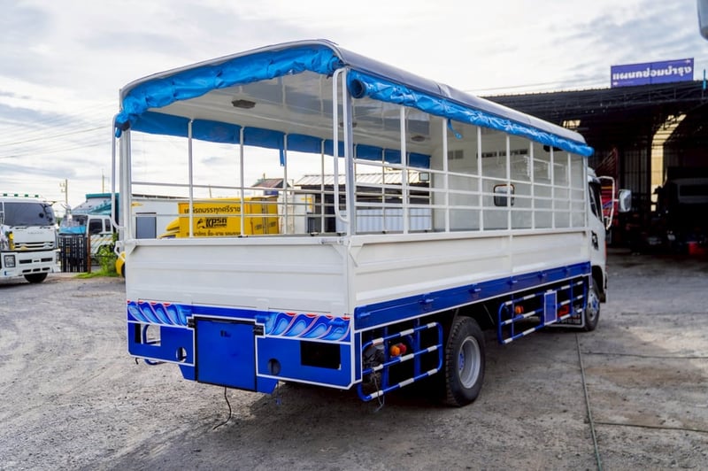 HINO รถโดยสาร 144 แรงม้า 6 ล้อ HINO รถโดยสาร 144 แรงม้า 6 ล้อ