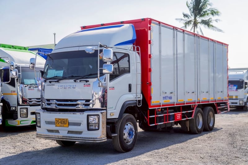 ISUZU FTR 240แรงม้า รถบรรทุก 10ล้อ ตู้แห้ง ปี2021
