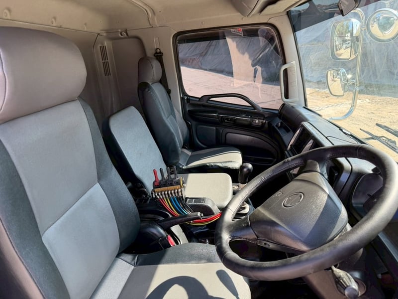 HINO FM 212แรงม้า รถบรรทุก 10ล้อ รถบรรทุกอื่นๆ ปี2013