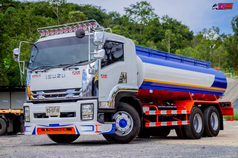 รถน้ำ ISUZU FVZ 300แรงม้า รถบรรทุก 10ล้อ บรรทุกน้ำ ปี2016